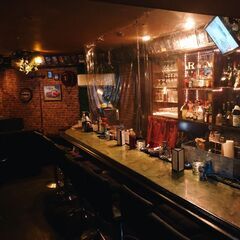 【女性スタッフ歓迎】新宿にある小さな紹介制バー・スタッフ募集【日払い可】の画像