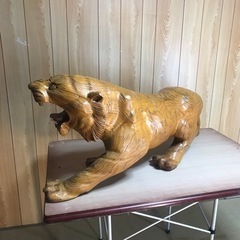 祝！阪神優勝記念価格٩( ᐛ )و 虎の彫刻物の画像