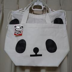 新品    かわいいパンダのトートバックの画像