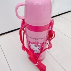 【お取引中です】新品未使用　キティちゃんの水筒　ステンレス