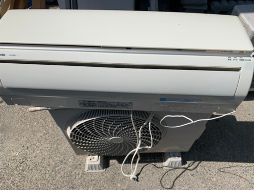 パナソニックCSー22PFJ 2013年　6畳中古