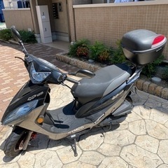 【お取引先確定】キムコ｜KYMCO GP125  ヘルメット2個...