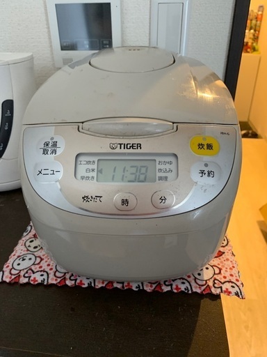 炊飯器と電子レンジセット