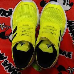 adidasスニーカー20センチ