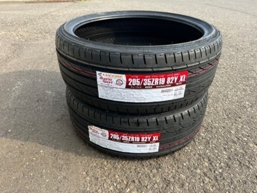 タイヤ　１９インチ　新品　未使用