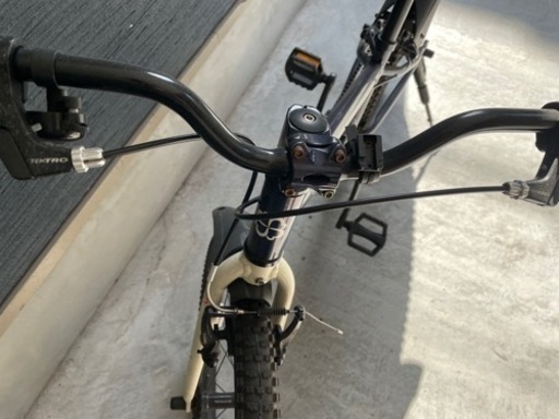 ヨツバサイクル　キッズ自転車　子供用自転車