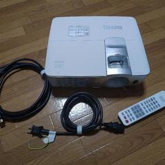 BenQ DLP フルHDホームプロジェクター W1070