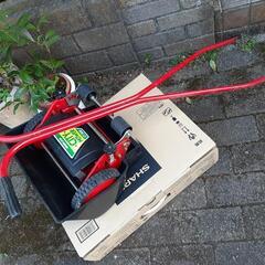 手押し式芝刈り器の画像