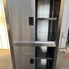 【値下げ】タニコー 業務用厨房用 食器棚 戸棚 収納庫②■引き戸 スライド扉式 キャビネット■(約)幅90 奥行60 高さ180 cmの画像