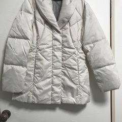 【中古】ダウンショートコート　ウィメンズMLサイズ