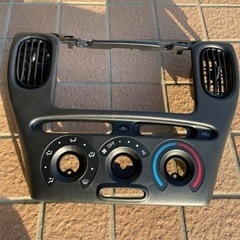 ファンカーゴの内装部品