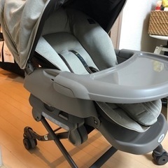 ハイローチェア(コンビ ネムリラ)