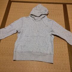 チャンピオン　パーカー　メンズLサイズ　グレーの画像