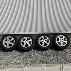 バリ溝国内メーカー夏タイヤアルミ4本セット185/65/14 4穴PCD100 YOKOHAMA BluEarth AE-01F低燃費タイヤ
