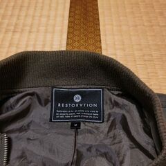 メンズMサイズ　モスグリーン　ジャンパー　薄手の画像