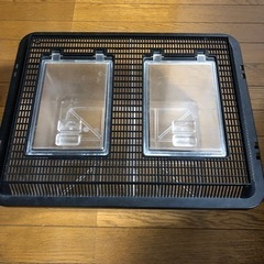 飼育ケースの画像
