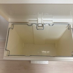 クード(Kcud) ゴミ箱　39L 横型　ペダル式　ホワイトの画像