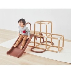 室内　すべり台ジャングルジム