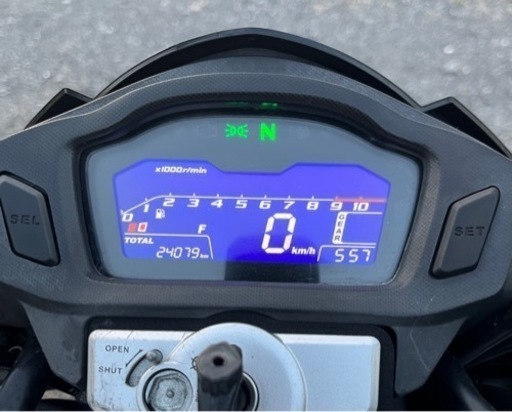 242. 動画あり　ホンダ　CBF125R  小型　バイク　125cc  車体