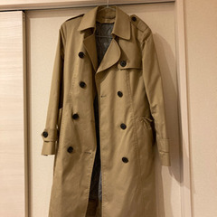 スーツカンパニーのトレンチコートです！
