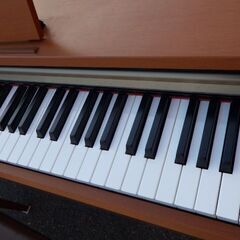 YAMAHA　ヤマハ YDP-151C　ARIUS　アリウス　電子ピアノ　88鍵　デジタルピアノ　ニューチェリー調　椅子付き　説明書有り　2006年製　￥26,180税込の画像