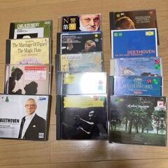 ＣD 約３０枚（主にクラシック）