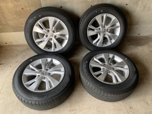 新車外し ホンダ ヴェゼル 夏タイヤ　純正タイヤホイールセット 215/60R16