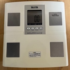 タニタ体重計　BC-705