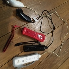 Wiiリモコン写ってる物全部ヌンチャクも