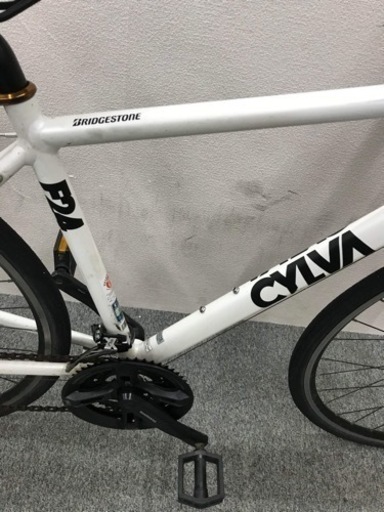 ブリヂストン　CYLVA 国内メーカー　クロスバイク