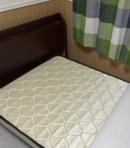 シングルベッドとマットレス引き出しコンセント付け4月9日から^_^