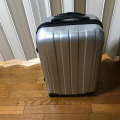 キャリーケースの画像