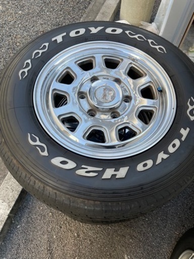 ハイエースホイール