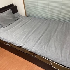 (お話中)ニトリ セミダブルベッド マットレス.敷布団.掛布団....