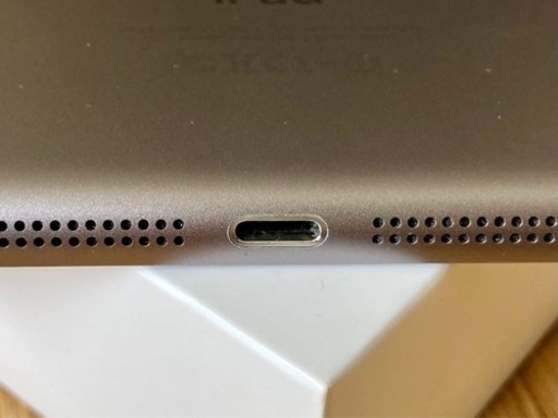 【取引確定】【Apple】iPad mini 2 Retinaディスプレイ Wi-Fiモデル