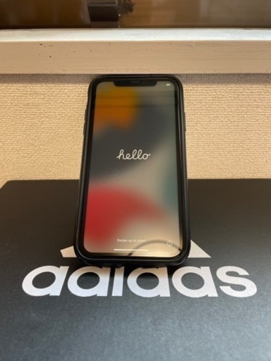 美品　ドコモ　iPhone11 128GB ケース付き　SIMフリー