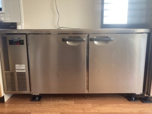 ホシザキ　コールドテーブル　業務用冷凍庫