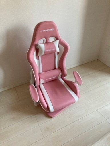 ゲーミングチェア　ピンク　座椅子タイプ