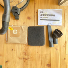 乾湿両用掃除機 １２Ｌ 4000円の画像