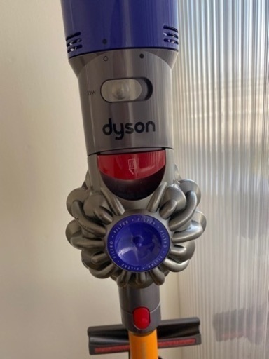 ダイソン Dyson V8 Fluffy Extra スタンドセット