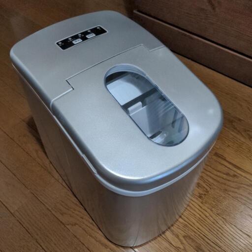 超美品 コンパクト製氷機 値下げです。