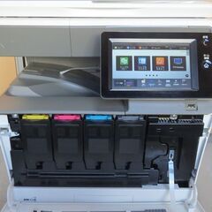 複合機シャープ MX-C305W / コピー・FAX・プリンタ・スキャン機能 無線・Mac対応総使用枚数 1,598枚 トナー残多いの画像