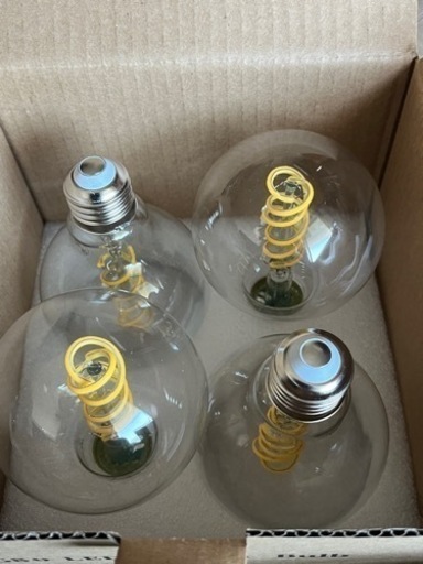 LED スパイラル電球　4個　新品