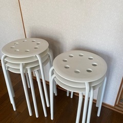 イケヤ　丸椅子　７つで2500円　一つからでも