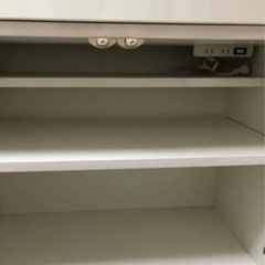 dinos パソコンラック　ライト付きの画像