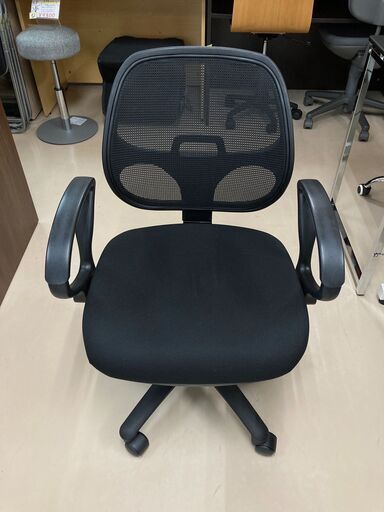 肘付きワークチェア