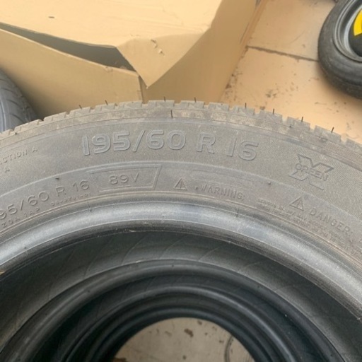 195 60 16 ミシュラン 夏タイヤ