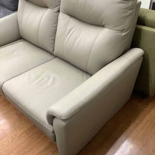 2掛けソファ ニトリ ヘタリ有 半皮 ナルタベージュ