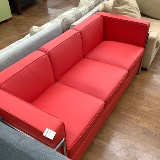 ３人掛けソファ LC2リプロダクトレッド