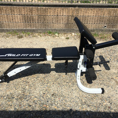 【値下げ】トレーニングベンチ WILD FIT GYM  筋トレ...